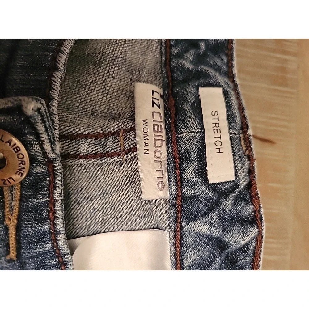 Liz Claiborne Fit Mid Rise Blue jeans Sz 38 X‎ 29 Contoured Waistband